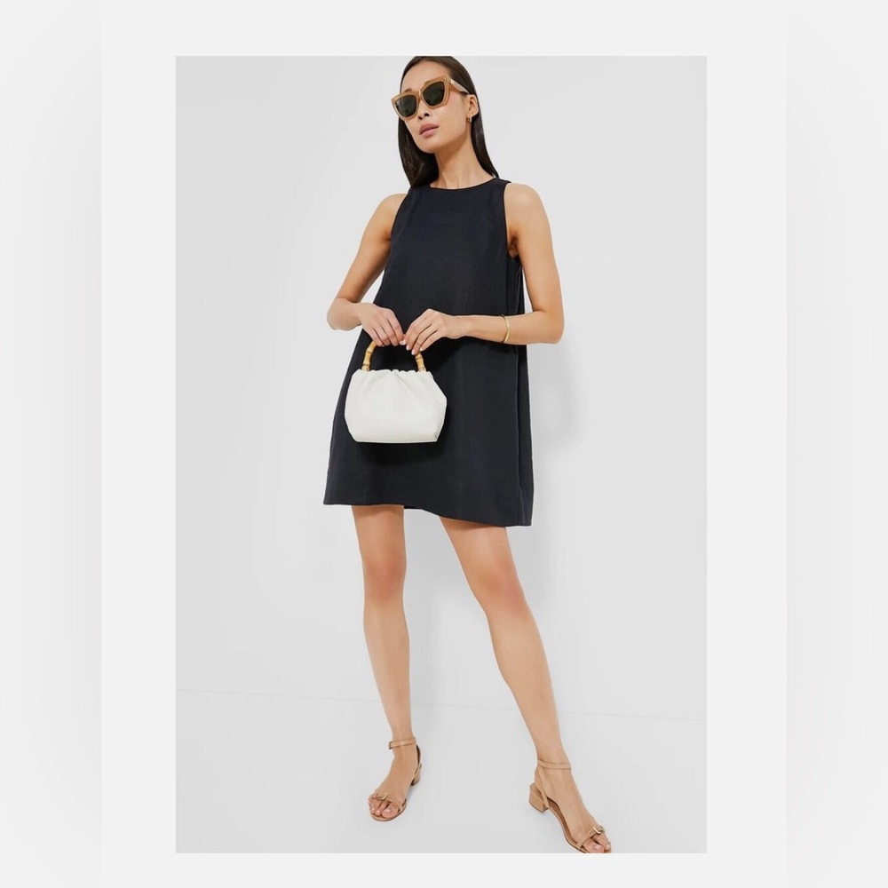 Tuckernuck. NWT Navy Pauline Dress. Small
